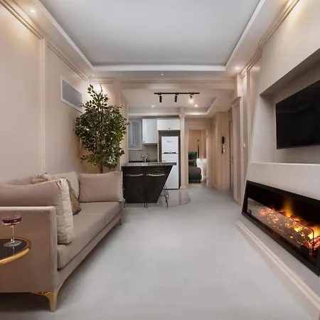 Walton Gardens Pera Istanbul