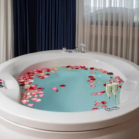 Walton Gardens Pera 公寓式酒店