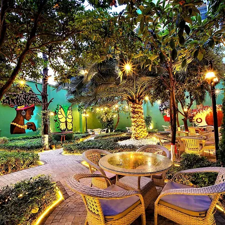 Hotel de apartamente Walton Gardens Pera 4*