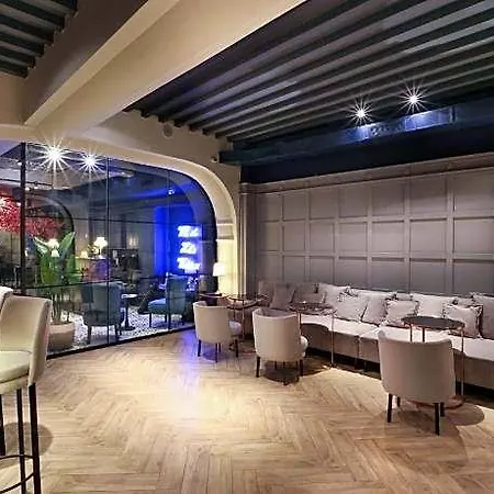 Lejlighedshotel Walton Gardens Pera