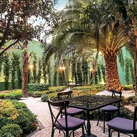 Walton Gardens Pera 4* Istanbul