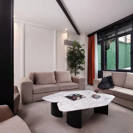 Hotel de apartamente Walton Gardens Pera 4*