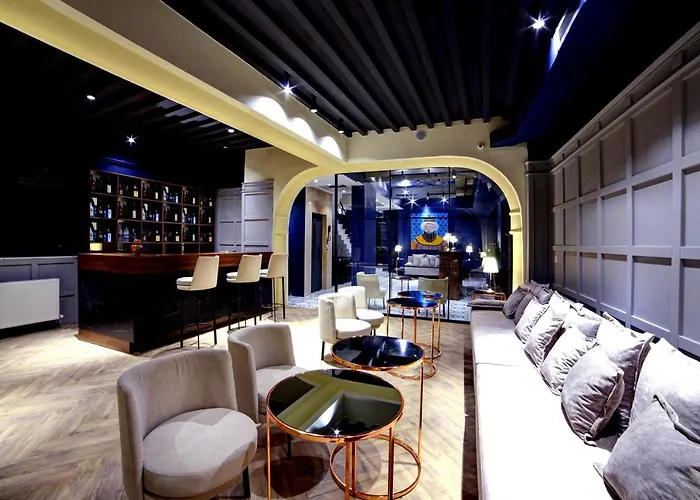 Lejlighedshotel Walton Gardens Pera 4*