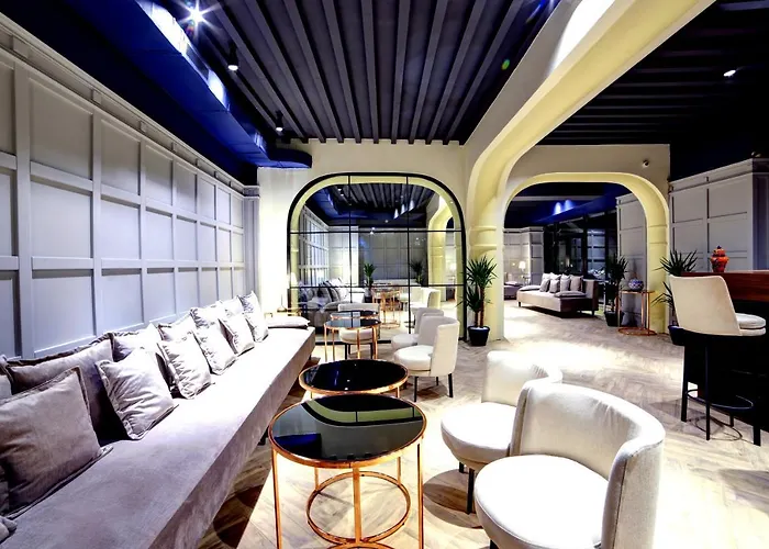 Walton Gardens Pera 4*