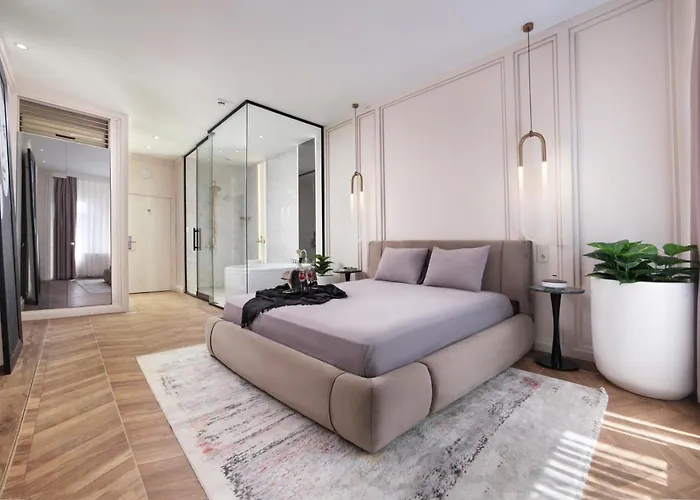 Walton Gardens Pera 4*