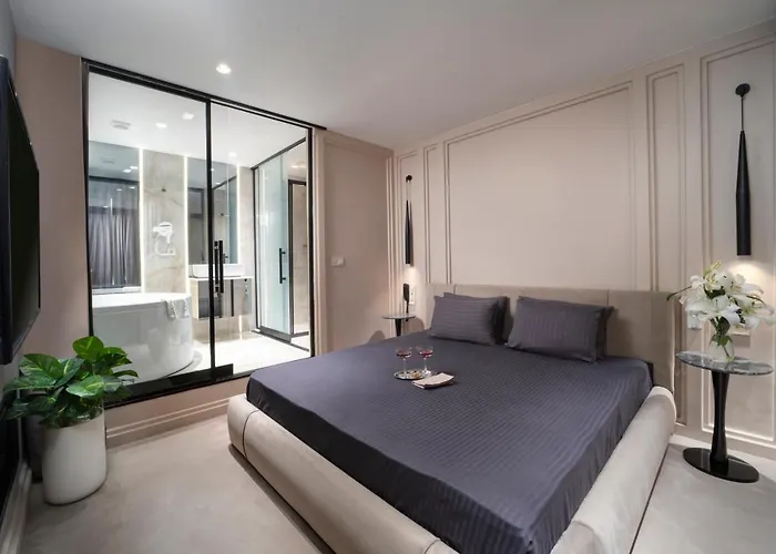 Walton Gardens Pera Istanbul