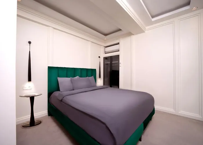 Walton Gardens Pera Istanbul