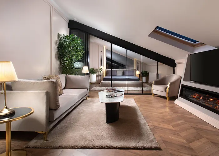 Walton Gardens Pera Istanbul