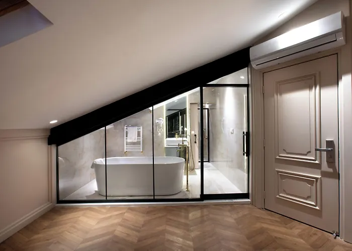 Walton Gardens Pera 4*