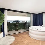 Lejlighedshotel Walton Gardens Pera 4*