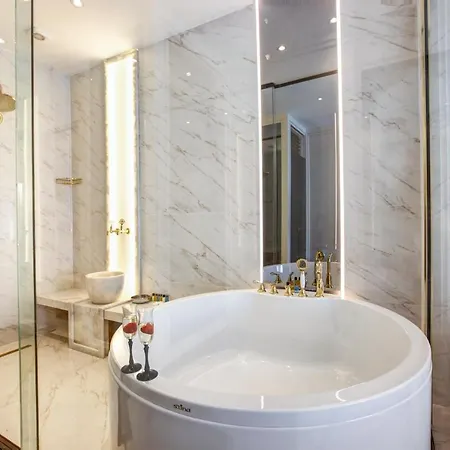Walton Gardens Pera Appart hôtel 4*