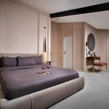 Walton Gardens Pera 4* Istambul