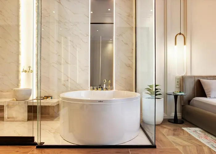 Walton Gardens Pera 4*