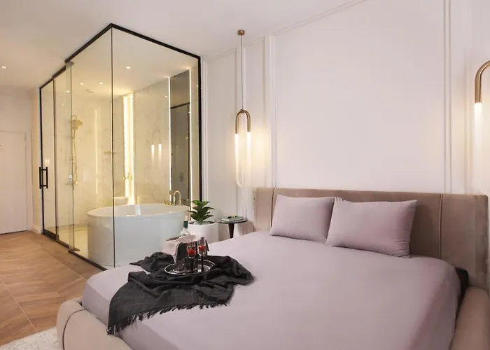 Aparthotel Walton Gardens Pera 4*