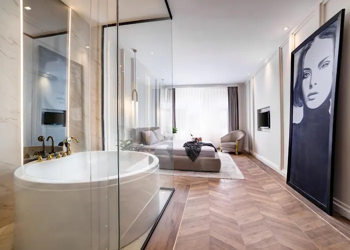 Aparthotel Walton Gardens Pera