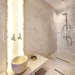 والتون جاردنز بيرا 4*