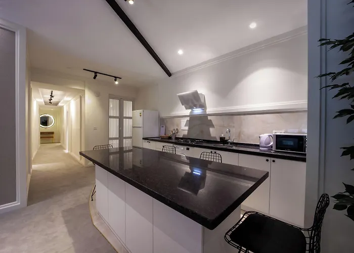 מלון דירות Walton Gardens Pera